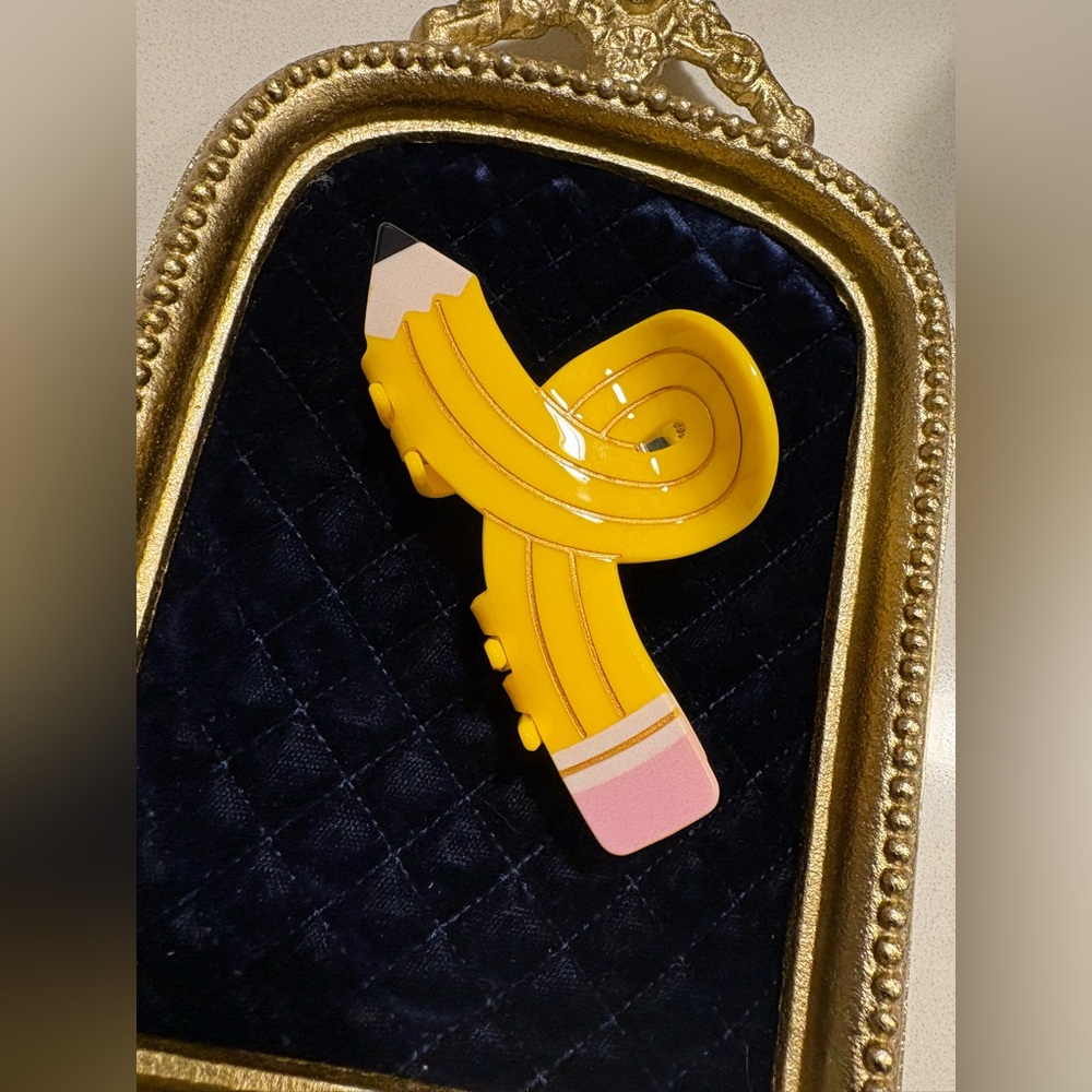 Ideal gift for Teacher - Yellow Pencil-Shaped hair claw